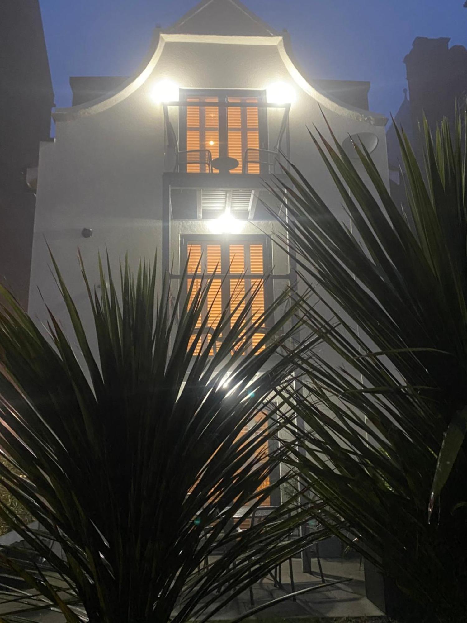 Villa Retro Retreat, Sea View, Free Parking & Ev Plug-In Whitby Exterior foto